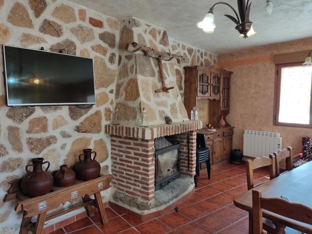 Casa Rural El Pajar Navaluenga Εξωτερικό φωτογραφία