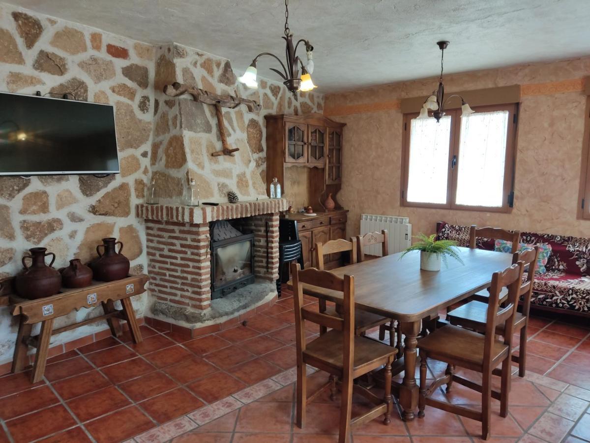 Casa Rural El Pajar Navaluenga Εξωτερικό φωτογραφία